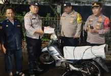 Antisipasi Pencurian Motor Polsek Cengkareng Tingkat kan Patroli Dan Gembok Kamtibmas