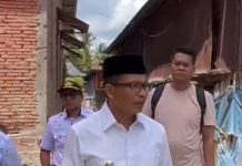 Bupati Polman Kunjungi Kebakaran DiDusun 3 Bululawang, Beri Bantuan Pribadi Dan Semangat Baru.