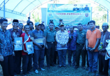 Bagikan Alsintan, Bupati Harap Produktivitas Petani Meningkat