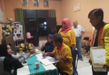 Dpw dan Dpd Partai Berkarya Sulawesi barat Mendaftar kan Bakal caleg dikpu mamuju dan Kpu Prov.