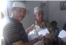 Kerukunan Keluarga Sulawesi Tenggara (KKST),Memberi Bantuan Pada Warga Korban Banjir Bandang.
