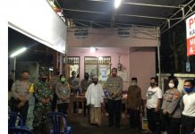 Dirbinmas Polda Metro jaya KBP Badya Wijaya SH.,MH. terjun langsung pantau Pos kamling