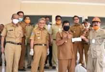 Pemprov Sulbar Salurkan 557 Paket Sembako Kepada Masyarakat Bala-balakang