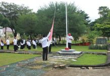 Upacara Bendera Kanwil Kemenag Sulbar, Patuhi Protokol Kesehatan