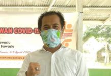 *Bawaslu Polman Kecam Stiker Politisi Tertempel Dinding Kantor*
