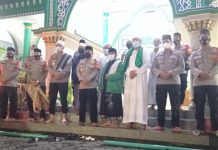*Program Suling Subhuh Keliling Polda Metrojaya Mengajak Makan Sahur Bersama Serta Menyerahkan Bantuan*