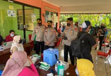 *Zona Merah Di Jl.Tipar Cakung Gg Barokah Disambangi Oleh Irwasda Polda Metrojaya*.