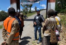 Masyarakat Papua Di himbau Tidak Terhasut Dengan Ajakan Kelompok Yang Suka Mencintai Kantibmas Aman Tentram Damai Dan Kondusif.
