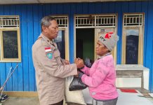 Jaga Hubungan Dengan Tokoh Perempuan,Temui Ibu Mariana Dilam Dijl. Balusu Distrik Oksibil Kab Pegunungan Bintang.
