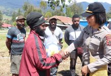 Satgasres Binmas Noken Ops Damai Cartenz 2022,Menyapa Pemuda-Pemudi Dikampung Kago Diwilayah Puncak Papua.