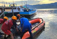 Satu Orang Yang Jatuh Dari Kapal Aulia 2 Di Perairan Majene Basarnas Kembali Melakukan Pencarian Korban.