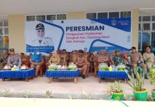 Bupati Mamuju Hj SITTI SUTINAH,SDK Meresmikan Dua Pembangunan Baru Puskesmas DiTapalang Barat.