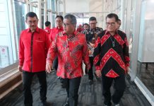 Dari Menara Penisi UNM,Hasto Kristiyanto Bersama PHS Gaungkan Poros Maritim 2045.
