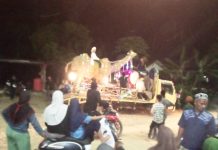 Pengurus Mesjid Dan Masyarakat Menggelar Takbir Keliling Di Desa Pantanakayang