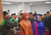 Amalia Aras Resmi Menjabat Ketua DPRD SulaWesi Barat.