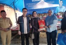Anggota DPR RI Melakukan Kunjungan Kerja Di Tapalang Barat MAMUJU.