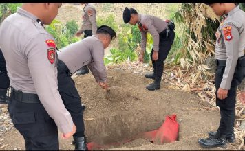 Kenang Pengabdian Setia,Apel Pemakaman Satwa K-9″ Getta” Digelar Dipolda Sulbar