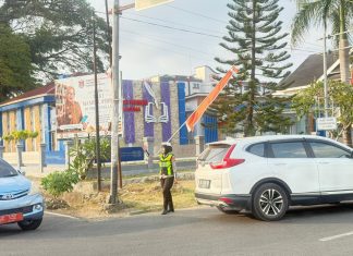 Jamin Keselamatan Pengandara, Ditlantas Polda Sulbar Intensifkan Pengaturan Lalu lintas Dititik Padat Kendaraan