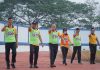 Kapolda Sulbar Bersama PJU Perkuat Fisik Lewat Tes Kesamaptaan Di stadion Manakarra.