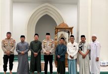Subuh Keliling: Kapolresta Mamuju Sapa Warga Usai Ibadah, Bangun Kepercayaan Dari Hati Ke hati