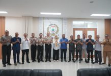 Kunjungan Kekantor DPRD,Kapolda Sulbar Tegaskan Komitmen Kawal Aspirasi Sebagai Sarana Penyampaian Pendapat.