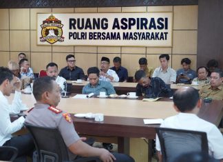 Dengan Persoalan Lahan Warga Pasangkayu,Kapolda Sulbar Kedepankan Dialog Dan Kepastian Hukum
