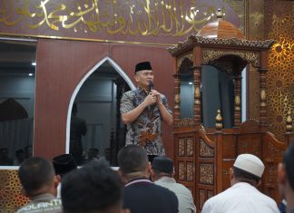 Subuh Keliling Di Masjid Desa Bambu,Kapolda Sulbar Sampaikan Keselamatan Berawal Dari Ketaatan