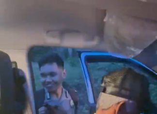 Kelelahan Dan Sakit Ditengah Jalan,Seorang Kakek Dibantu Mobil Patroli Polisi KeTasiu Kecamatan Kalukku Mamuju.