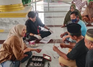 Mentari Care Gelar Pemeriksaan Mata Secara Gratis Di Kecamatan Malunda